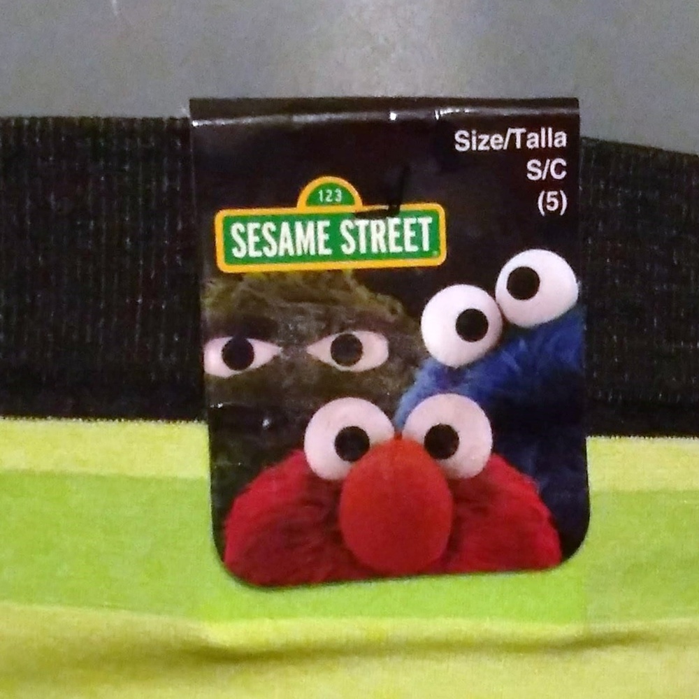 🆕NWT Sesame Street Oscar the Grouch Size SMALL - Picture 5 of 6